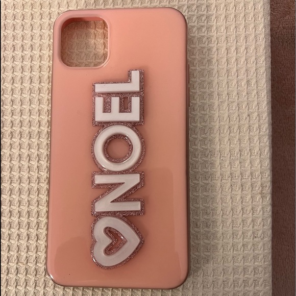 BAUBLEBAR CUSTOM iPhone 11 PRO MAX CASE “♥️NOEL” - Picture 3 of 3